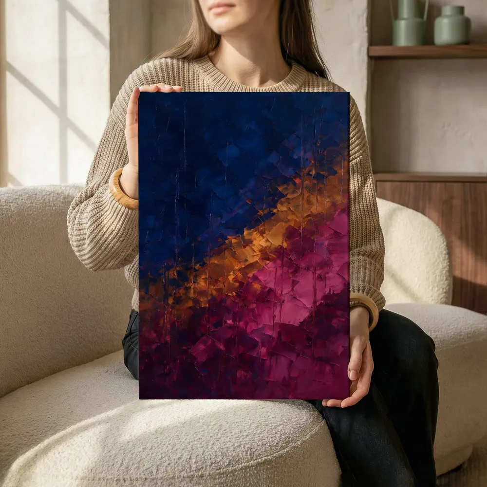 Sfeerimpressie: Indigo en magenta in storm terwijl het zittend wordt getoond