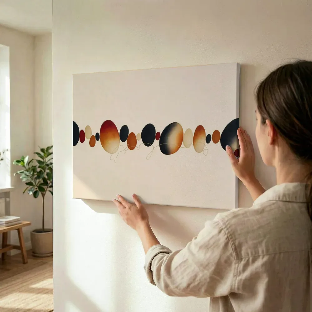 Sfeerimpressie: Kiezelstenen Organic Geometry 8 terwijl het wordt opgehangen