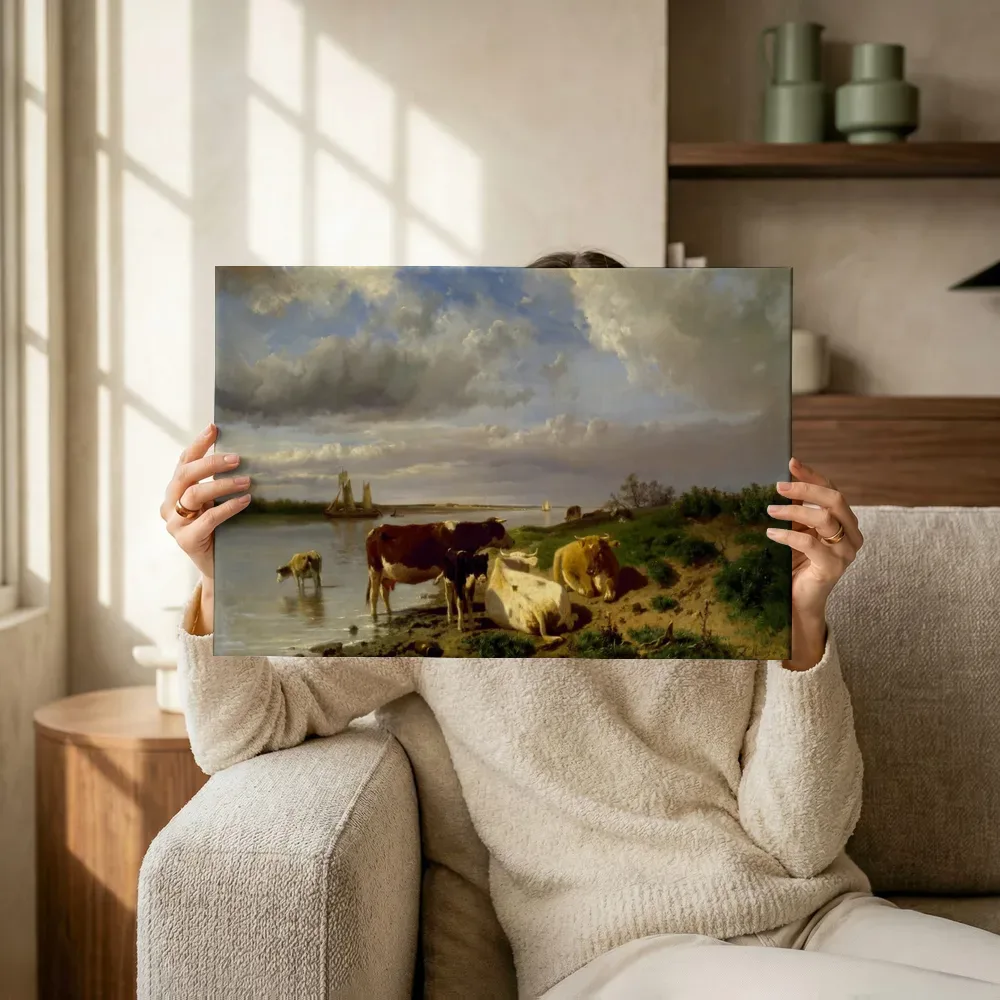 Sfeerimpressie: Landschap met vee van Anton Mauve terwijl het omhoog wordt gehouden