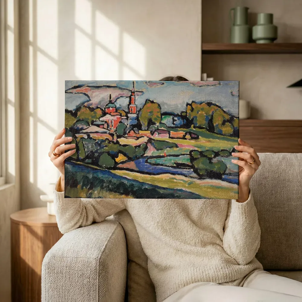 Sfeerimpressie: Landschap met rode kerk van Wassily Kandinsky terwijl het omhoog wordt gehouden