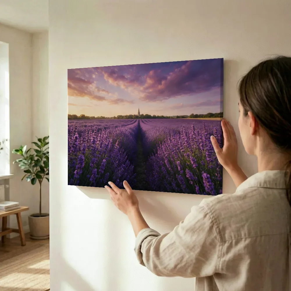 Sfeerimpressie: Lavendel bij het gouden uur 19 terwijl het wordt opgehangen