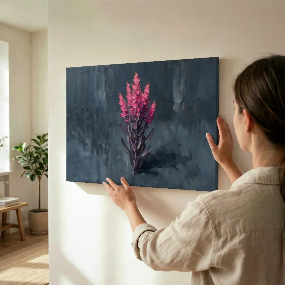 Sfeerimpressie: Lavendel in fuchsia terwijl het wordt opgehangen