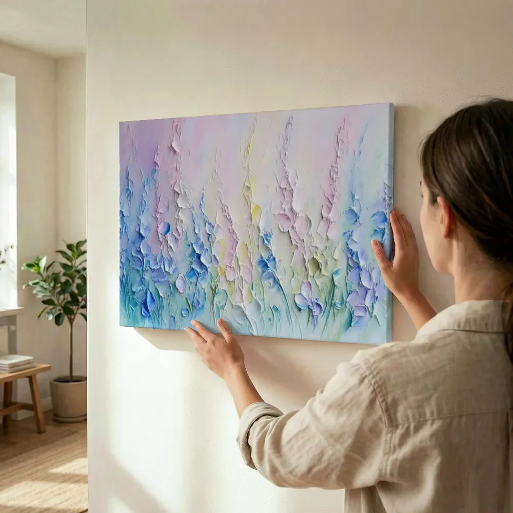 Sfeerimpressie: Lupine pastel terwijl het wordt opgehangen