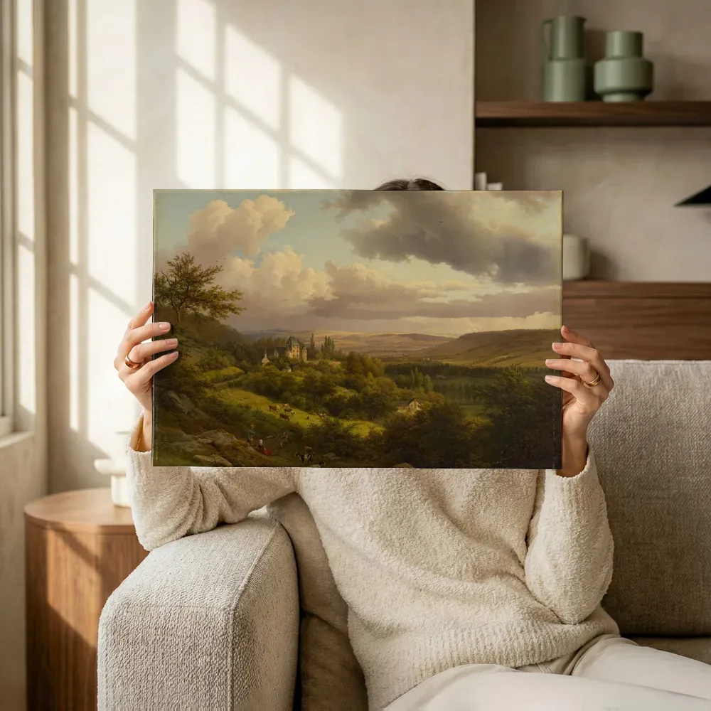 Sfeerimpressie: Luxemburgs landschap met zicht op kasteel Berg van Barend Cornelis Koekkoek terwijl het omhoog wordt gehouden