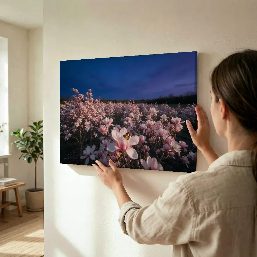 Sfeerimpressie: Magnolia bij de schemering terwijl het wordt opgehangen