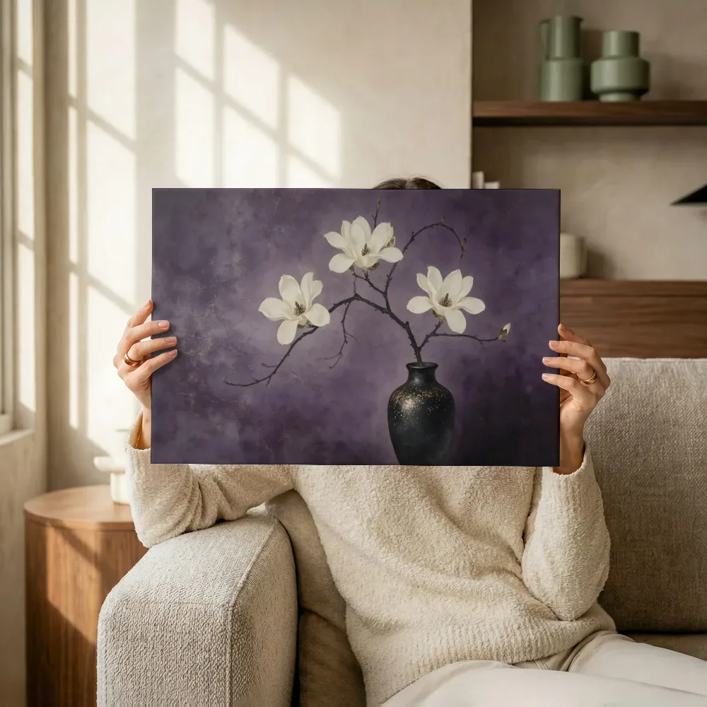 Sfeerimpressie: Magnolia in amethist terwijl het omhoog wordt gehouden