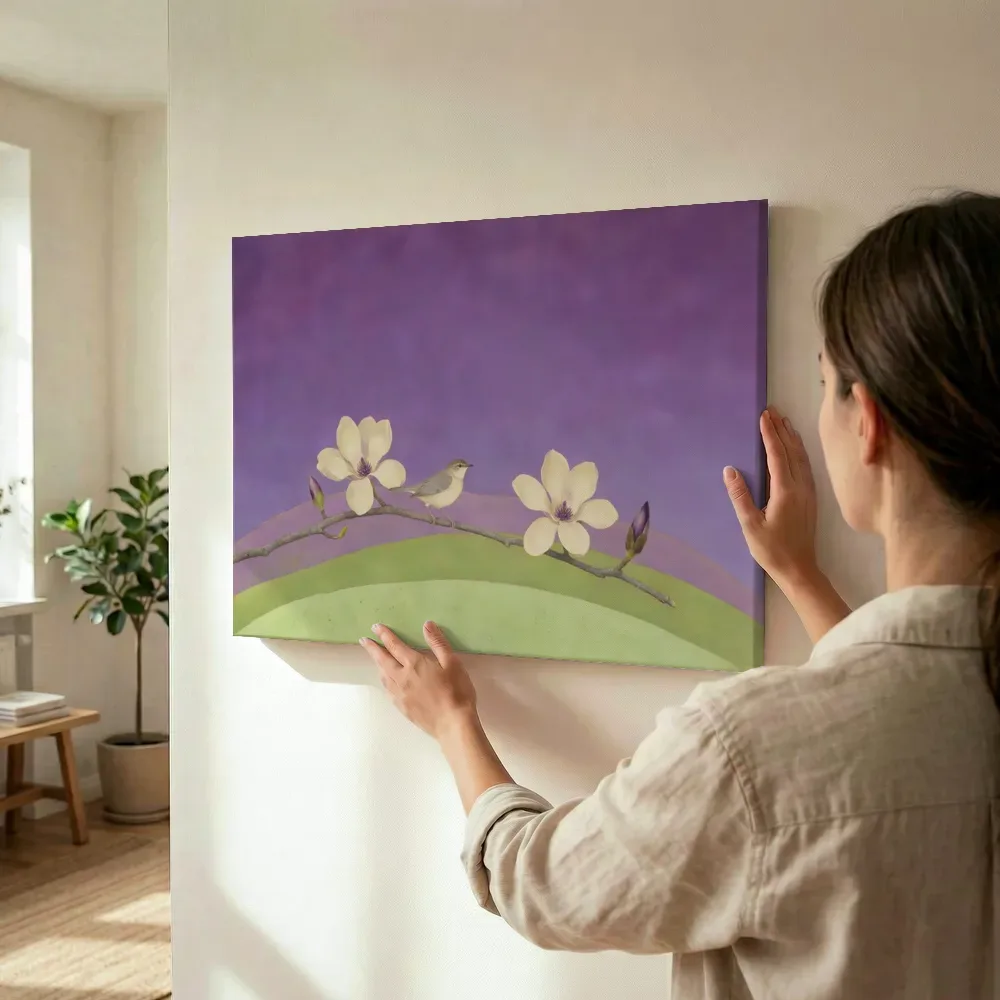 Sfeerimpressie: Magnolia in violet en limoen terwijl het wordt opgehangen