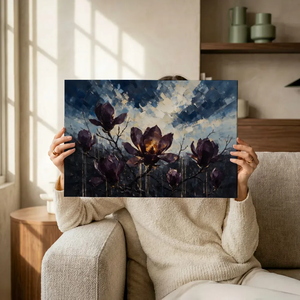 Sfeerimpressie: Magnolia onder de hemel in aubergine terwijl het omhoog wordt gehouden