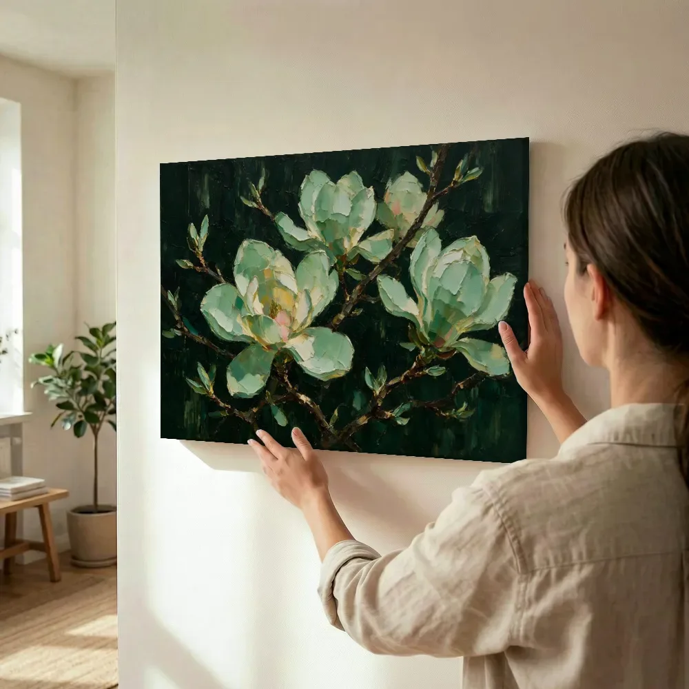 Sfeerimpressie: Magnolia van dichtbij in mint terwijl het wordt opgehangen