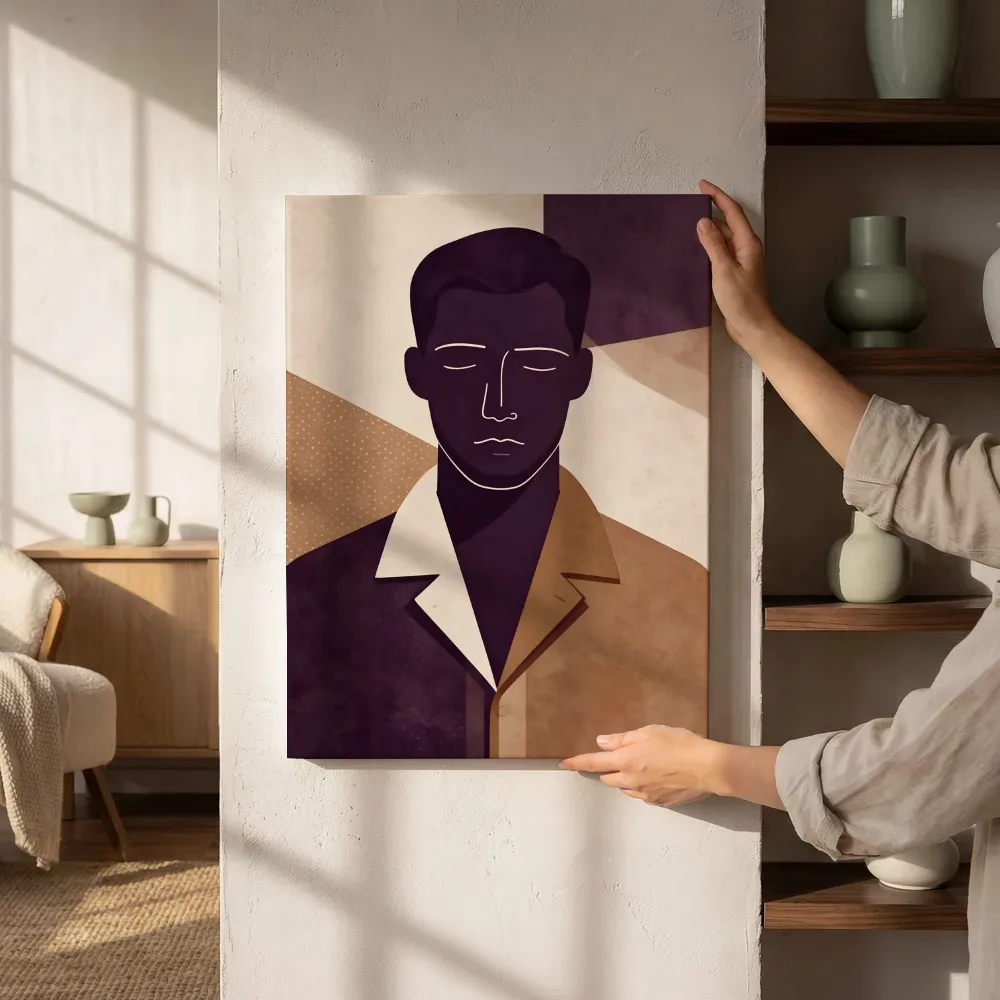 Sfeerimpressie: Man in colbert in aubergine naast de kast