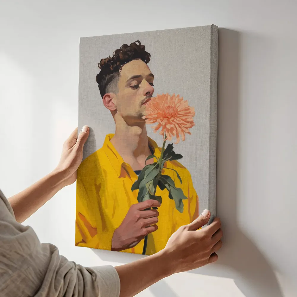 Sfeerimpressie: Man met oranje bloem terwijl het aan de muur wordt gehangen