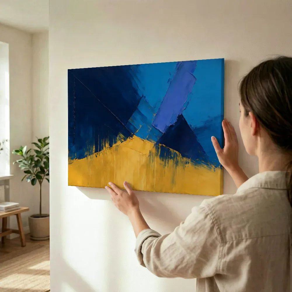 Sfeerimpressie: Marineblauw en hemelsblauw in storm terwijl het wordt opgehangen