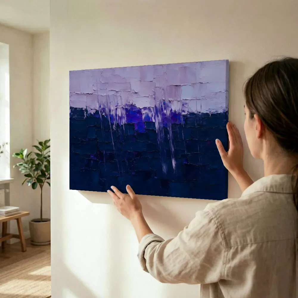 Sfeerimpressie: Marineblauw en lila met hoge horizon terwijl het wordt opgehangen