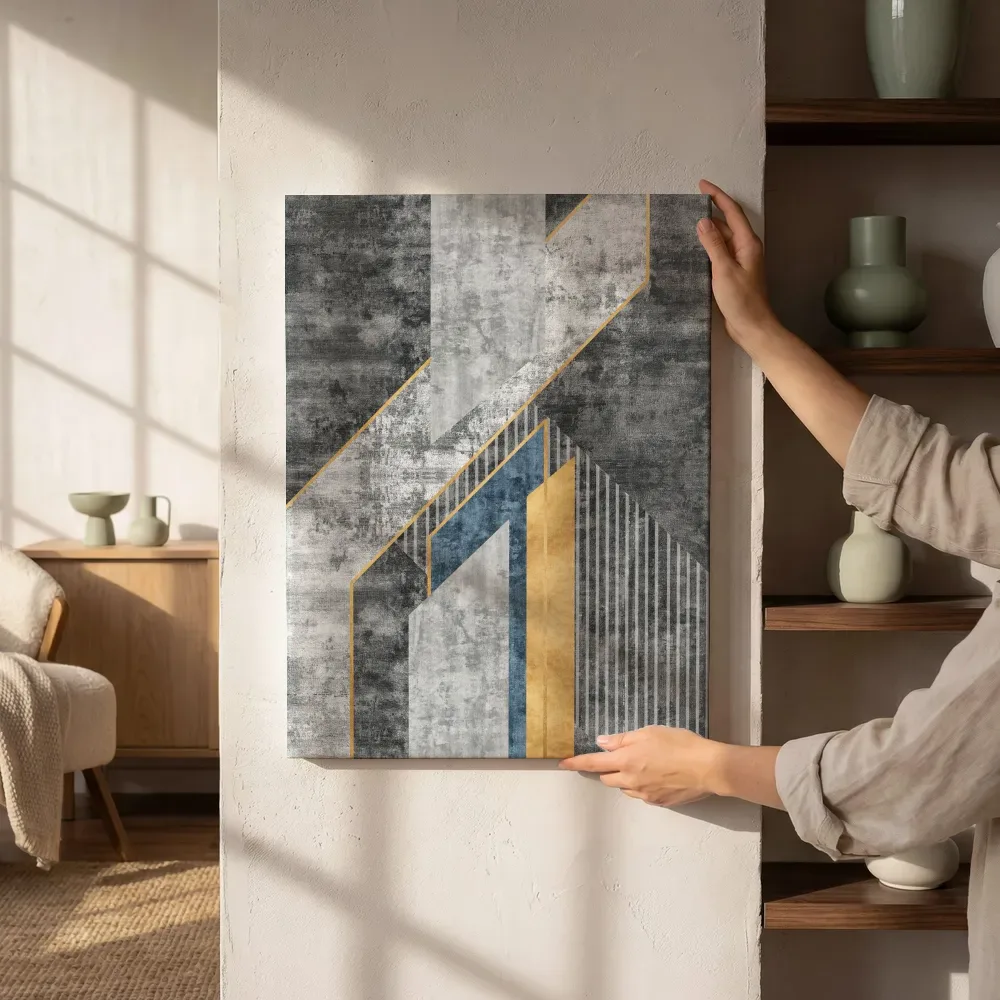 Sfeerimpressie: Marmeren skyline vlakken in blauw en goud naast de kast