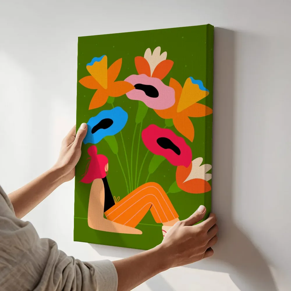 Sfeerimpressie: Meisje onder reuzenbloemen terwijl het aan de muur wordt gehangen
