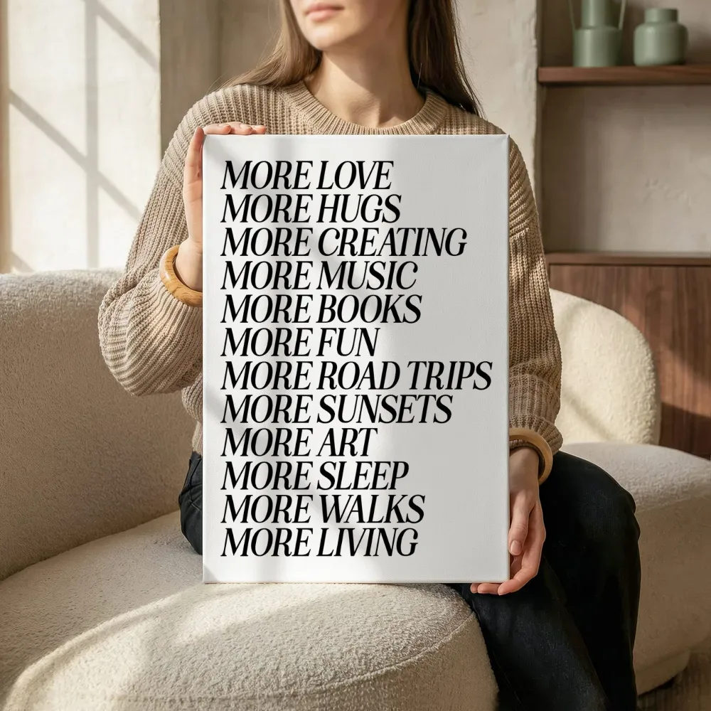 Sfeerimpressie: More love, more hugs terwijl het zittend wordt getoond