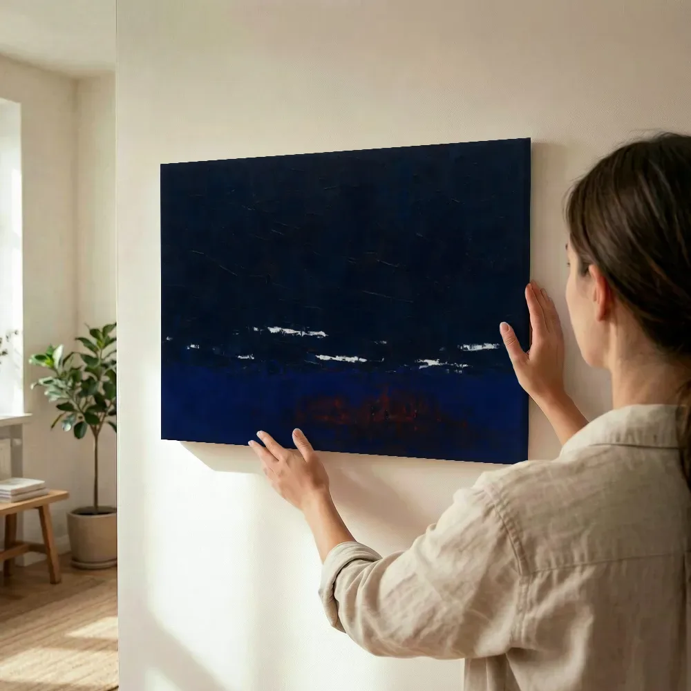 Sfeerimpressie: Nachtblauw en indigo met lage gloed terwijl het wordt opgehangen