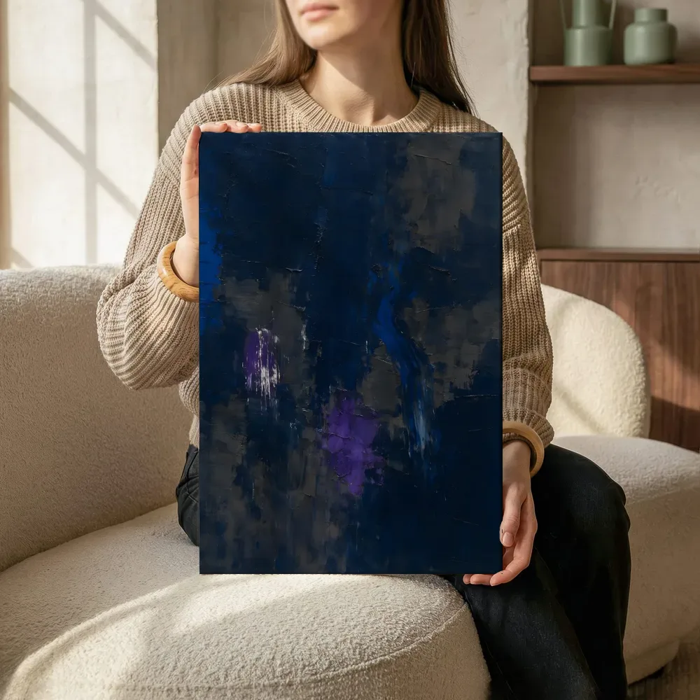 Sfeerimpressie: Nachtblauw en pruisisch blauw met doorbraak terwijl het zittend wordt getoond