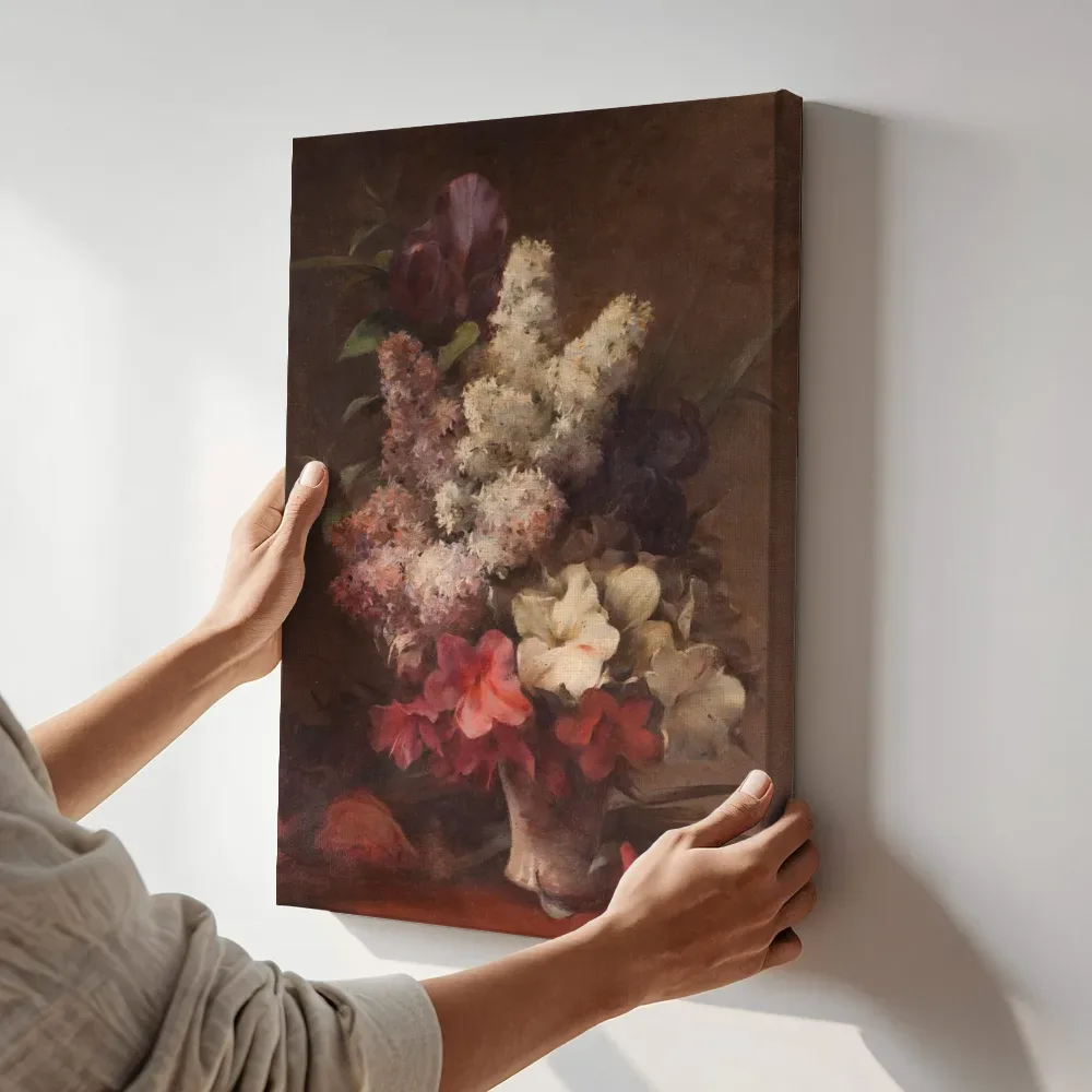 Sfeerimpressie: Natureza morta com flores van José de Brito terwijl het aan de muur wordt gehangen