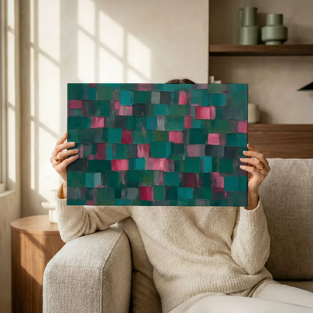 Sfeerimpressie: Petrol en magenta als een muur van stenen terwijl het omhoog wordt gehouden