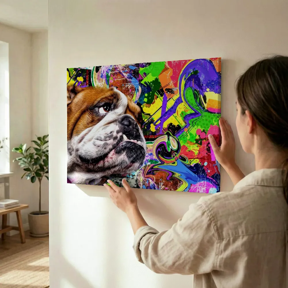 Sfeerimpressie: Pop-art buldog terwijl het wordt opgehangen
