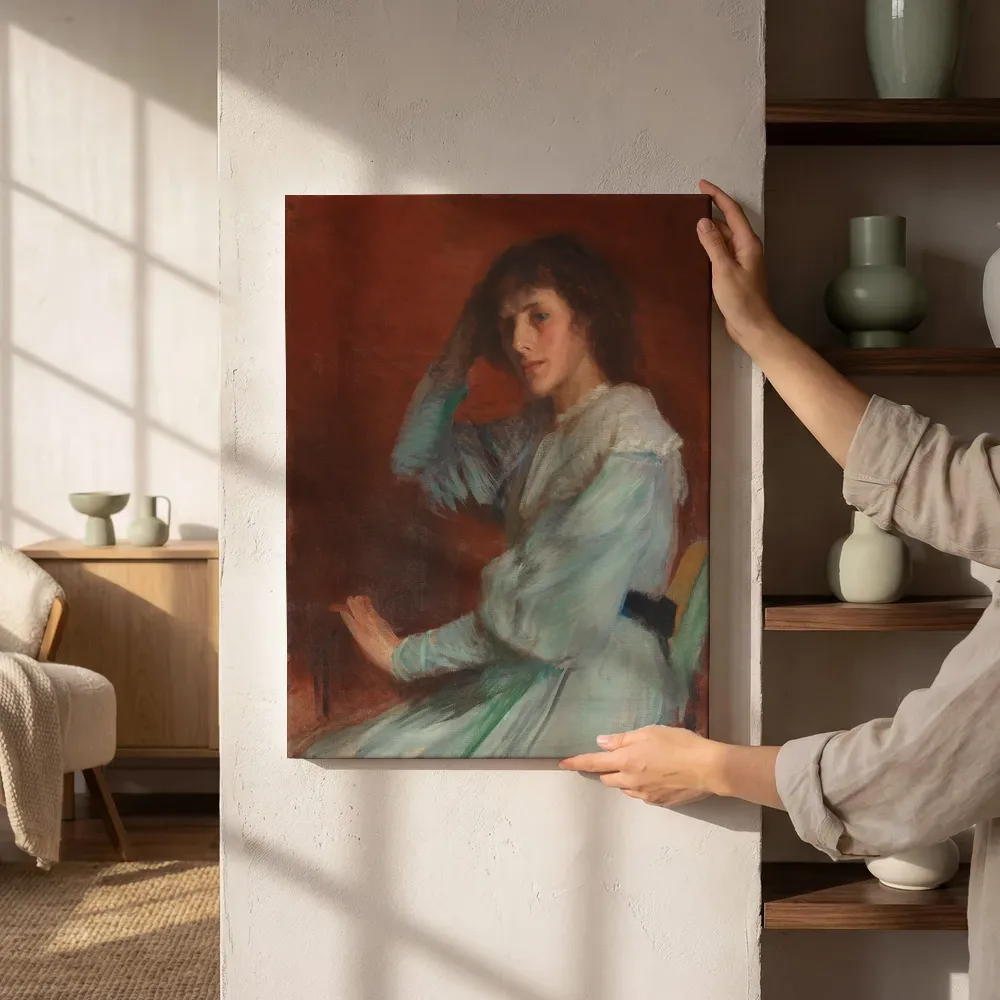 Sfeerimpressie: Portret van een jonge vrouw van George Clausen naast de kast