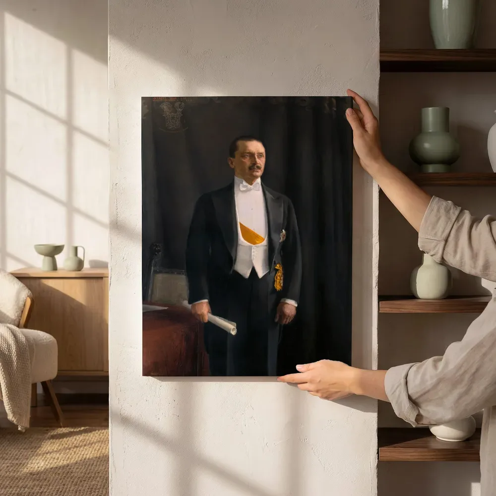 Sfeerimpressie: Portret van Carl Gustaf Emil Mannerheim van Akseli Gallen-Kallela naast de kast
