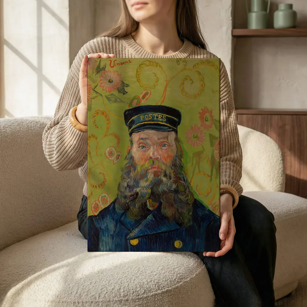Sfeerimpressie: Portret van Joseph Roulin van Vincent van Gogh terwijl het zittend wordt getoond