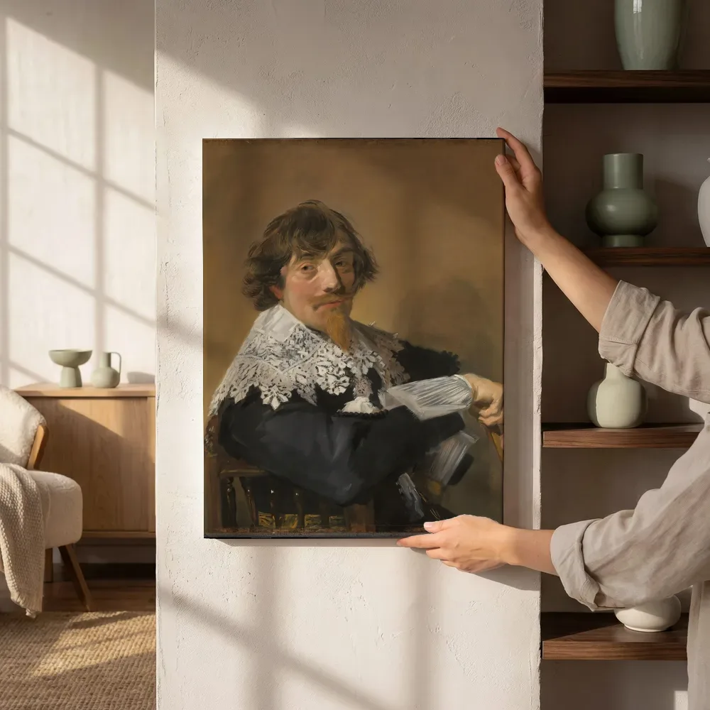 Sfeerimpressie: Portret van een man naast de kast