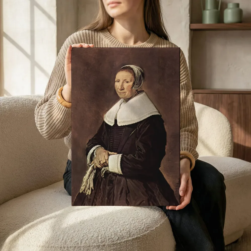 Sfeerimpressie: Portret van een onbekende vrouw, Medewerker (Jan Hals?) van Frans Hals terwijl het zittend wordt getoond