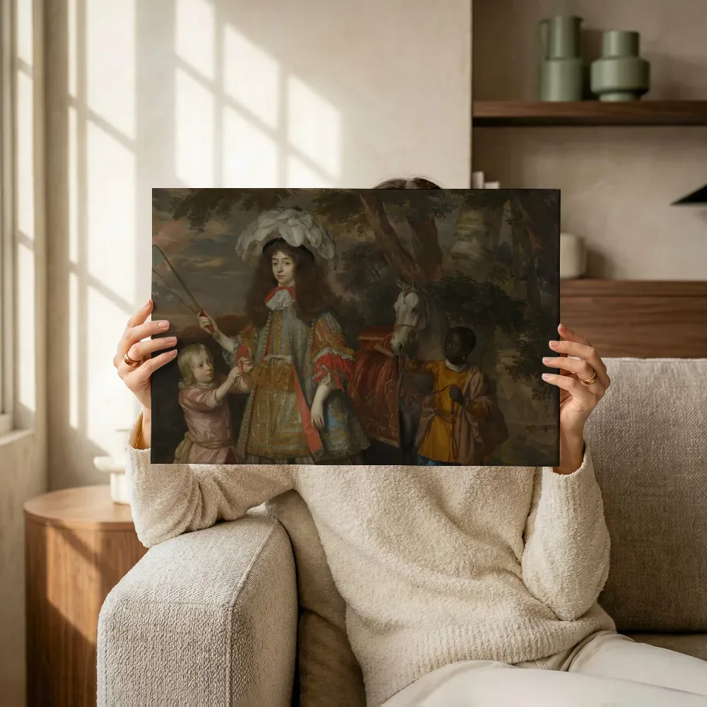 Sfeerimpressie: Portret van Maria, prinses van Oranje (1642-1688) van Johannes Mytens terwijl het omhoog wordt gehouden