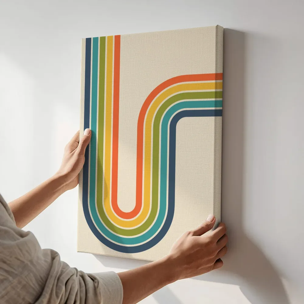 Sfeerimpressie: Retro u-vormige regenboogstrepen terwijl het aan de muur wordt gehangen