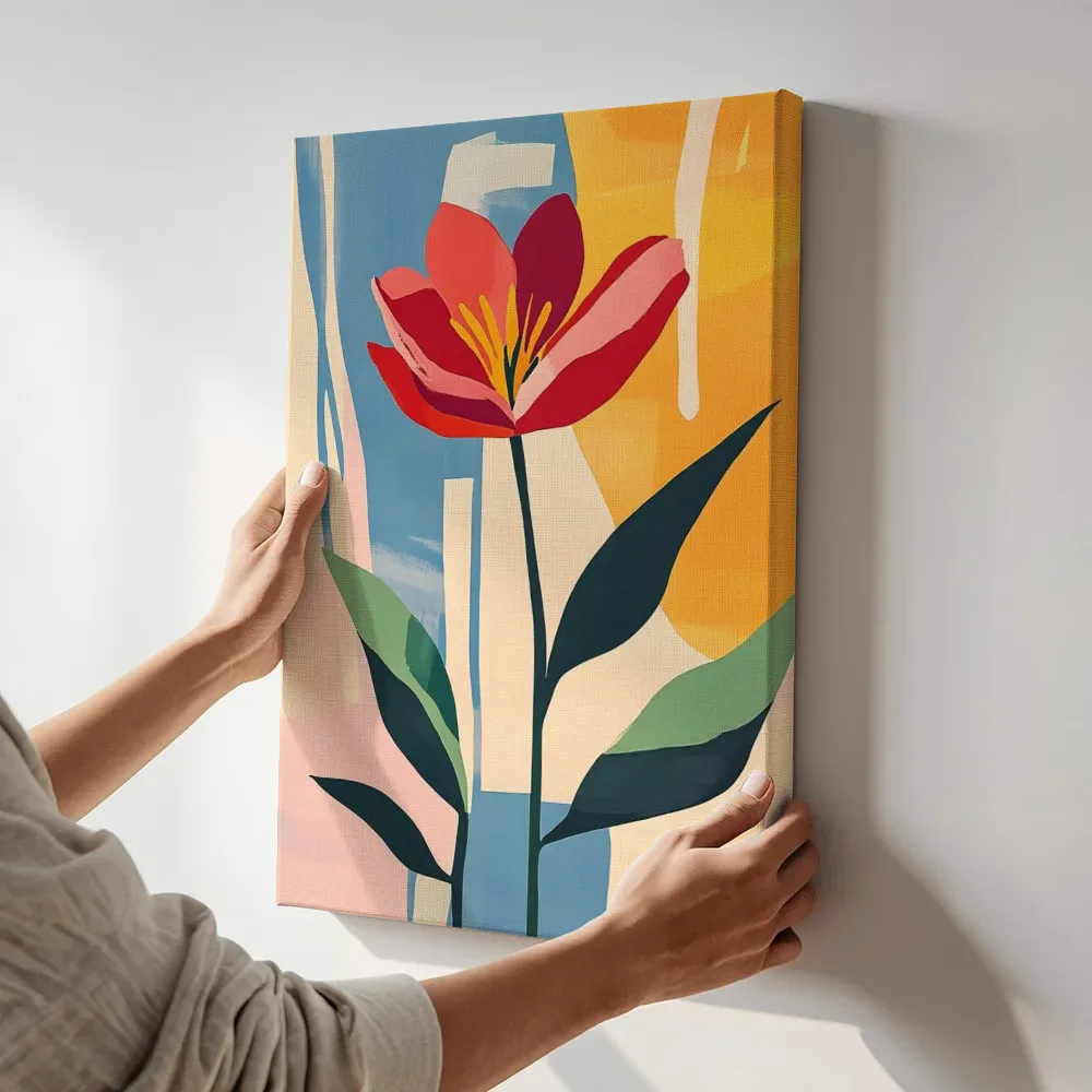 Sfeerimpressie: Rode tulp abstract terwijl het aan de muur wordt gehangen