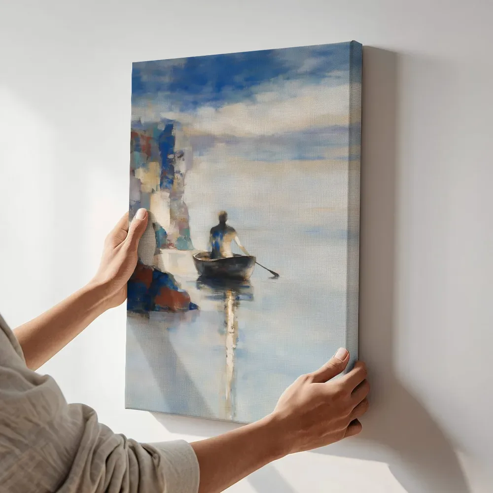 Sfeerimpressie: Roeiboot in de ochtendmist terwijl het aan de muur wordt gehangen