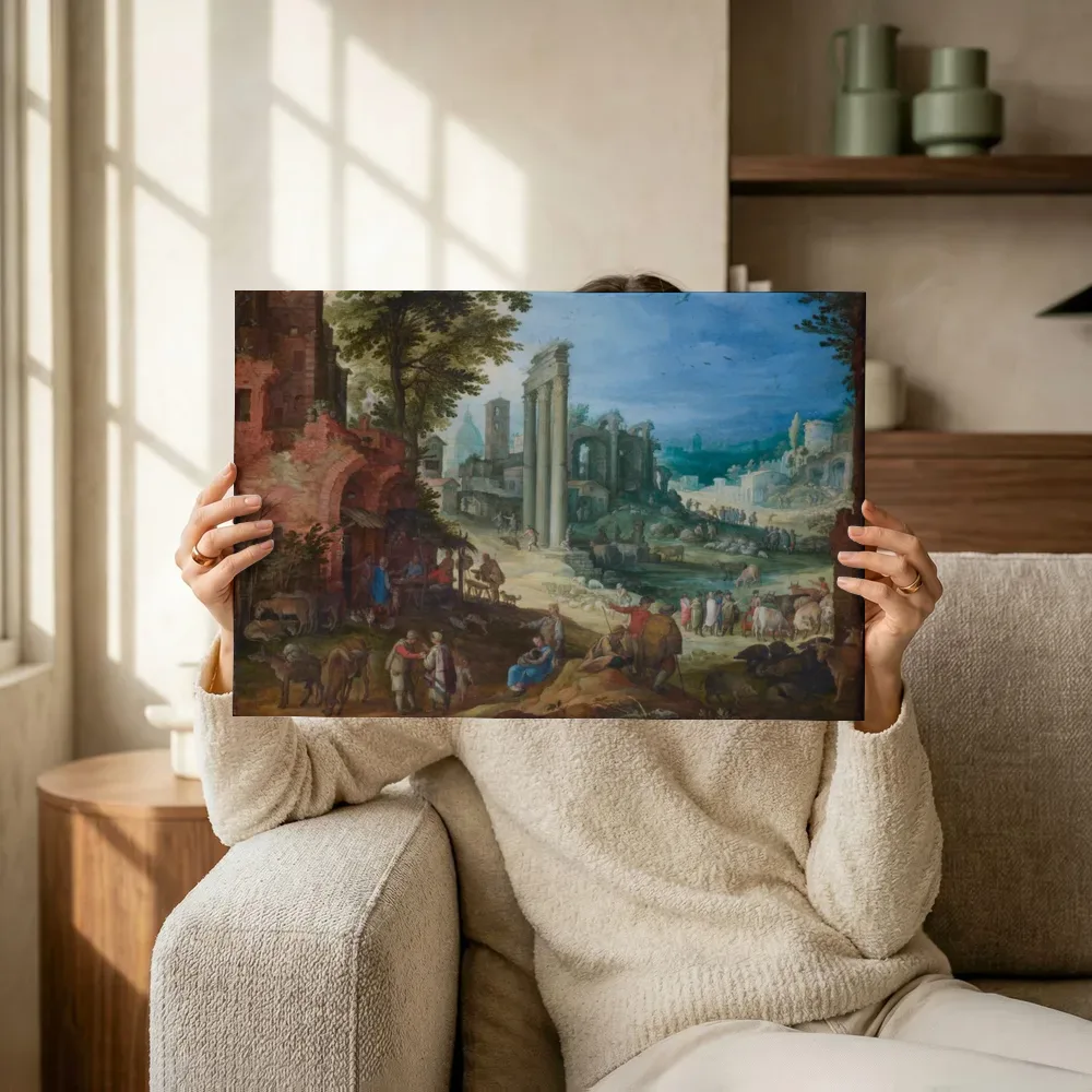 Sfeerimpressie: Landschap met Romeinse ruïnes van Paul Bril terwijl het omhoog wordt gehouden