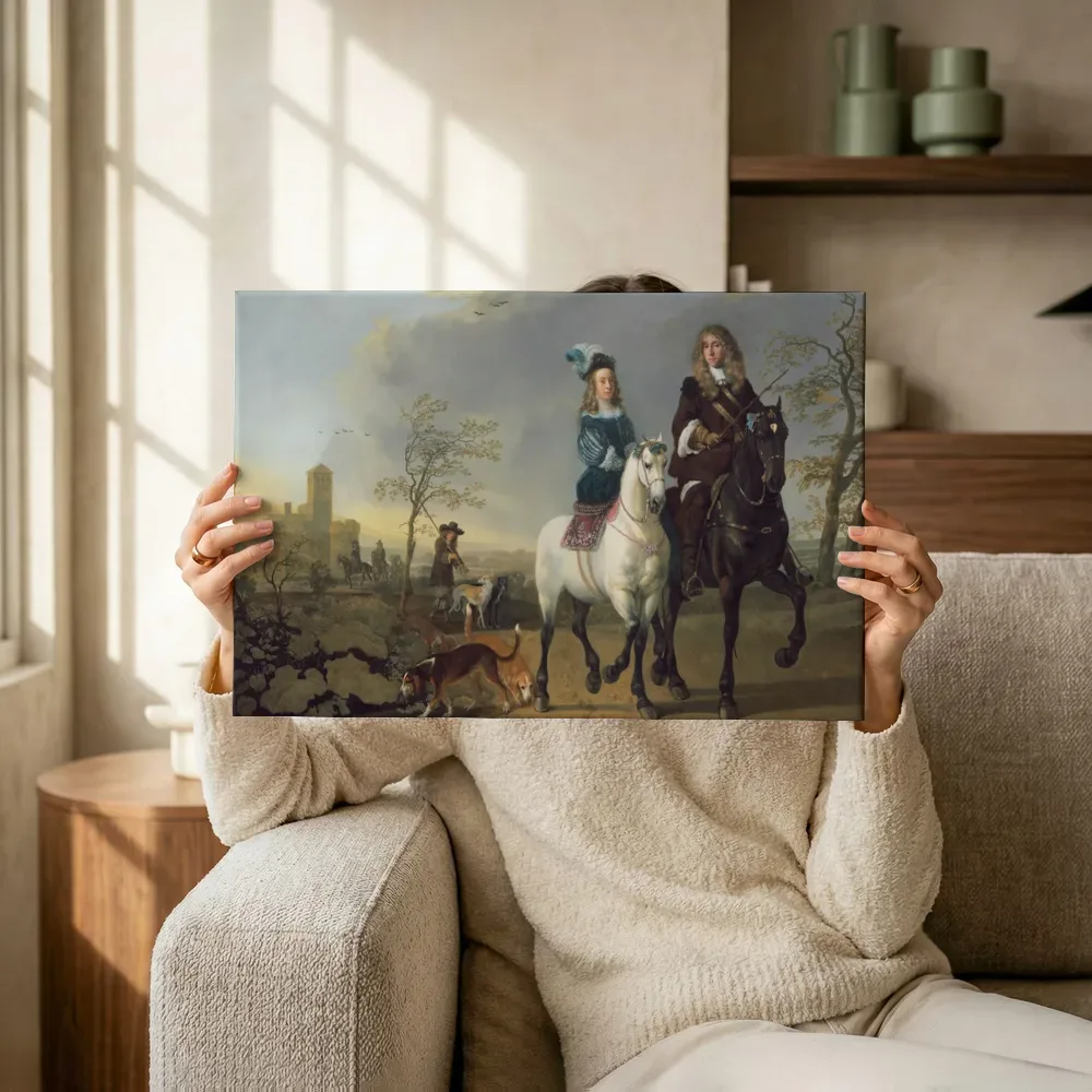 Sfeerimpressie: Ruiter en amazone in een landschap, een knecht met honden verderop van Aelbert Cuyp terwijl het omhoog wordt gehouden