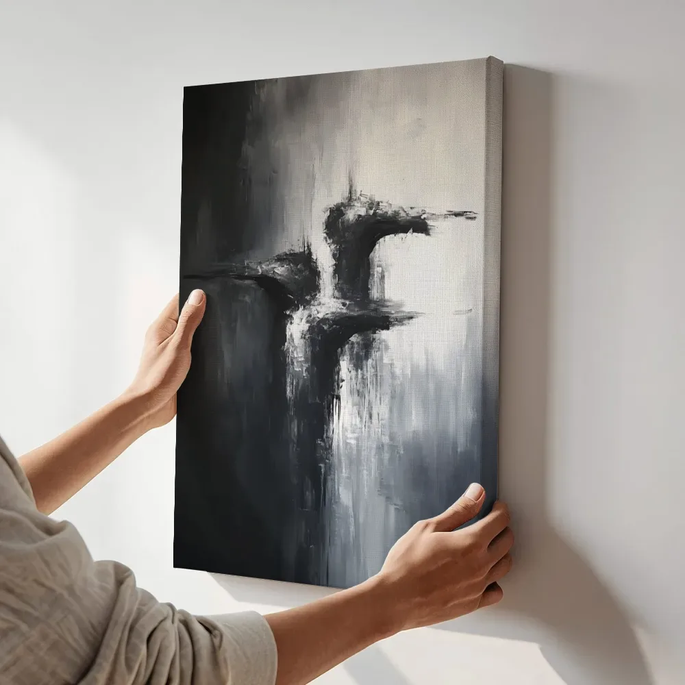 Sfeerimpressie: Schaduw in de mist terwijl het aan de muur wordt gehangen