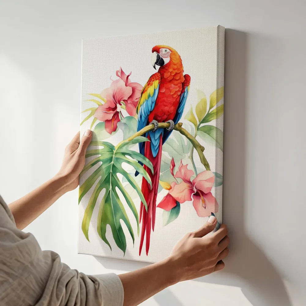 Sfeerimpressie: Scharlaken ara tussen hibiscus terwijl het aan de muur wordt gehangen