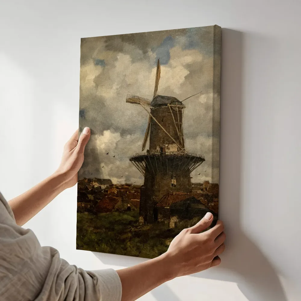 Sfeerimpressie: Stenen molen van Jacob Maris terwijl het aan de muur wordt gehangen