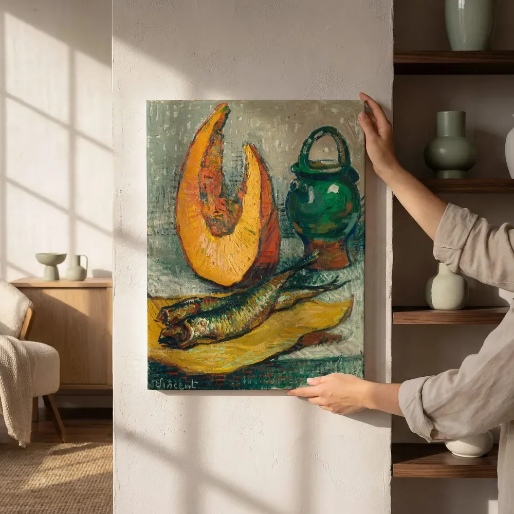 Sfeerimpressie: Stilleven met meloen en vispot van Vincent van Gogh naast de kast