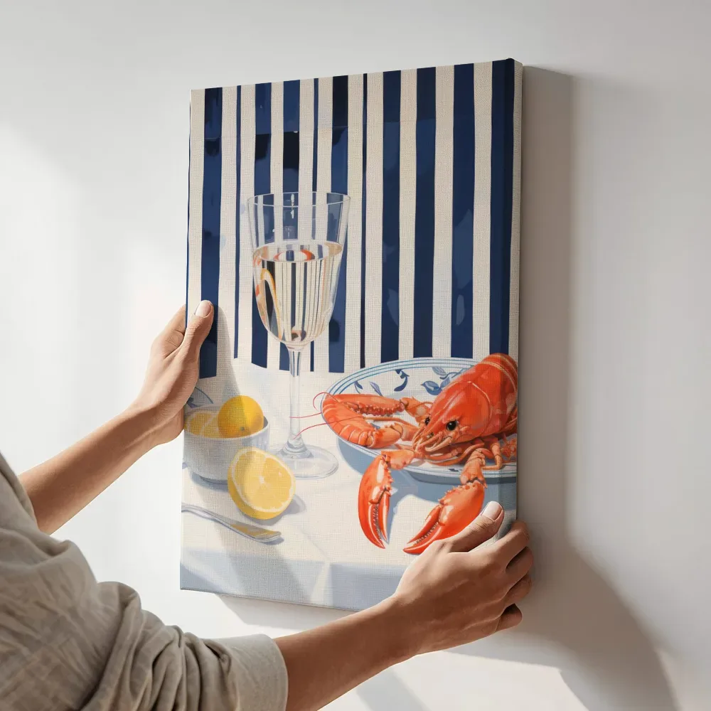 Sfeerimpressie: Stilleven met kreeft terwijl het aan de muur wordt gehangen