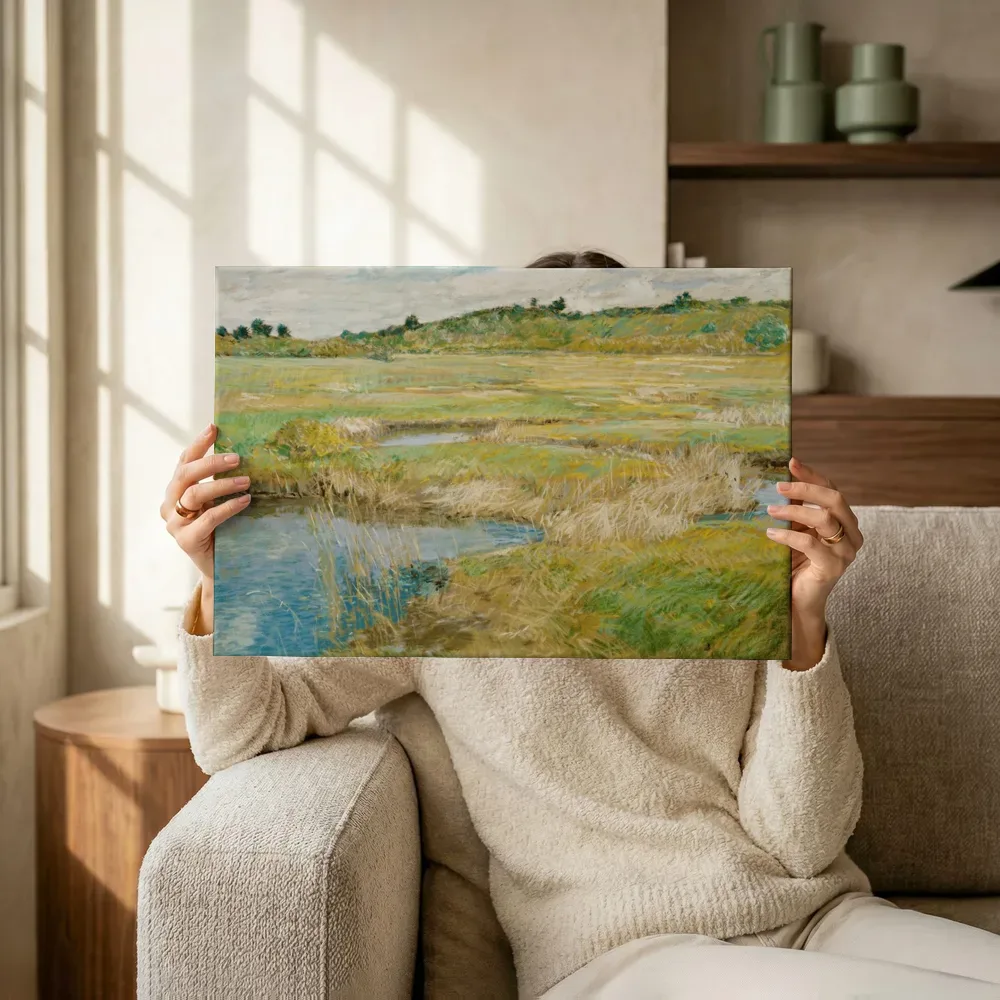 Sfeerimpressie: De weide bij Concord van Childe Hassam terwijl het omhoog wordt gehouden
