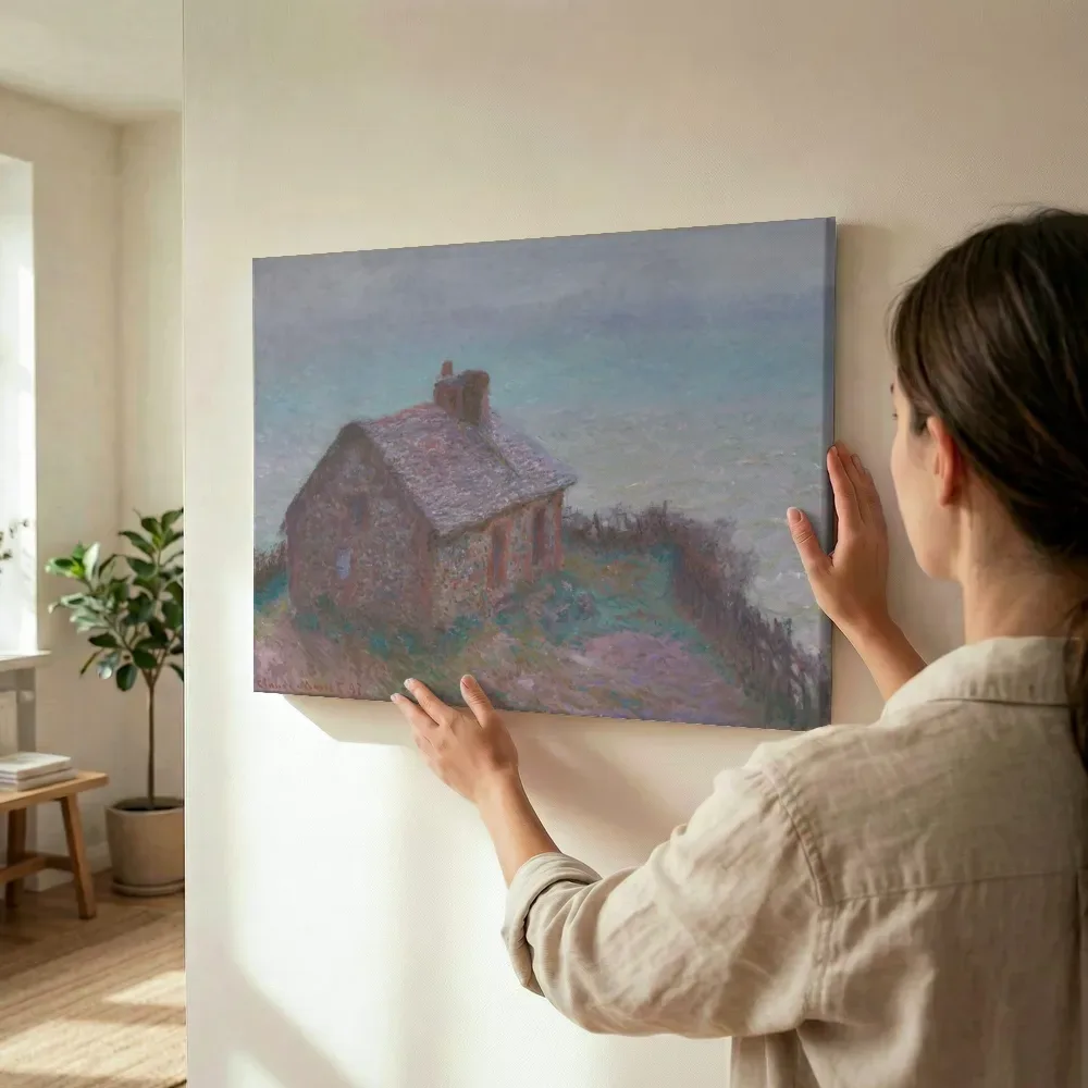 Sfeerimpressie: Het douanehuisje bij Varengeville van Claude Monet terwijl het wordt opgehangen
