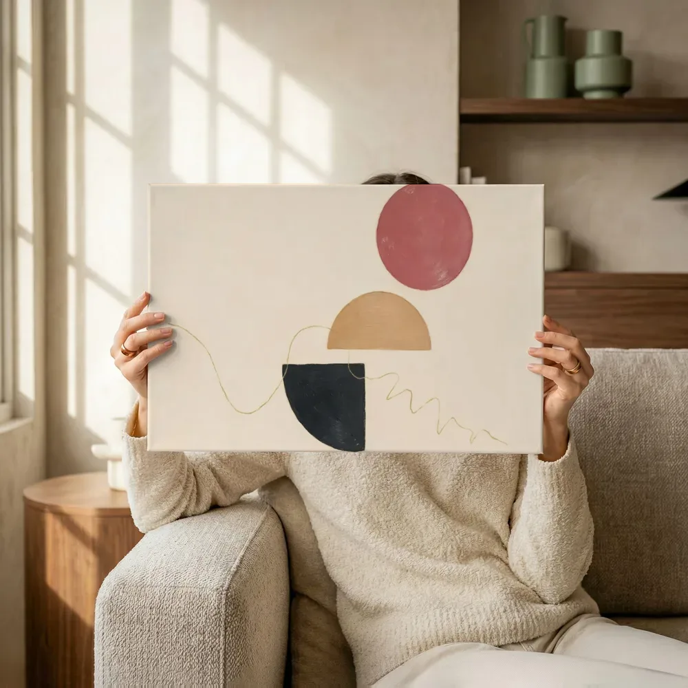 Sfeerimpressie: Totem Geometric Earth 3 terwijl het omhoog wordt gehouden