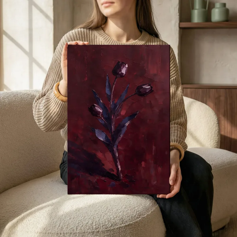 Sfeerimpressie: Tulp in aubergine terwijl het zittend wordt getoond