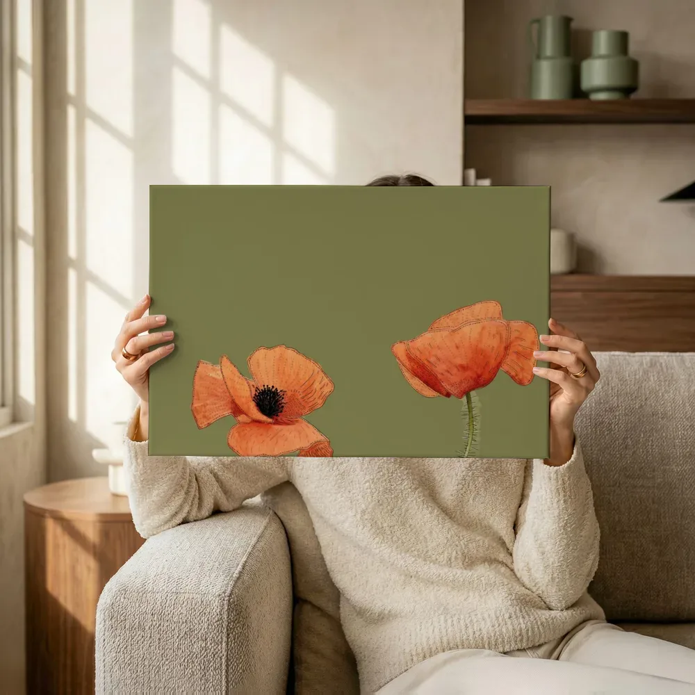 Sfeerimpressie: Twee klaprozen op olijfgroen terwijl het omhoog wordt gehouden