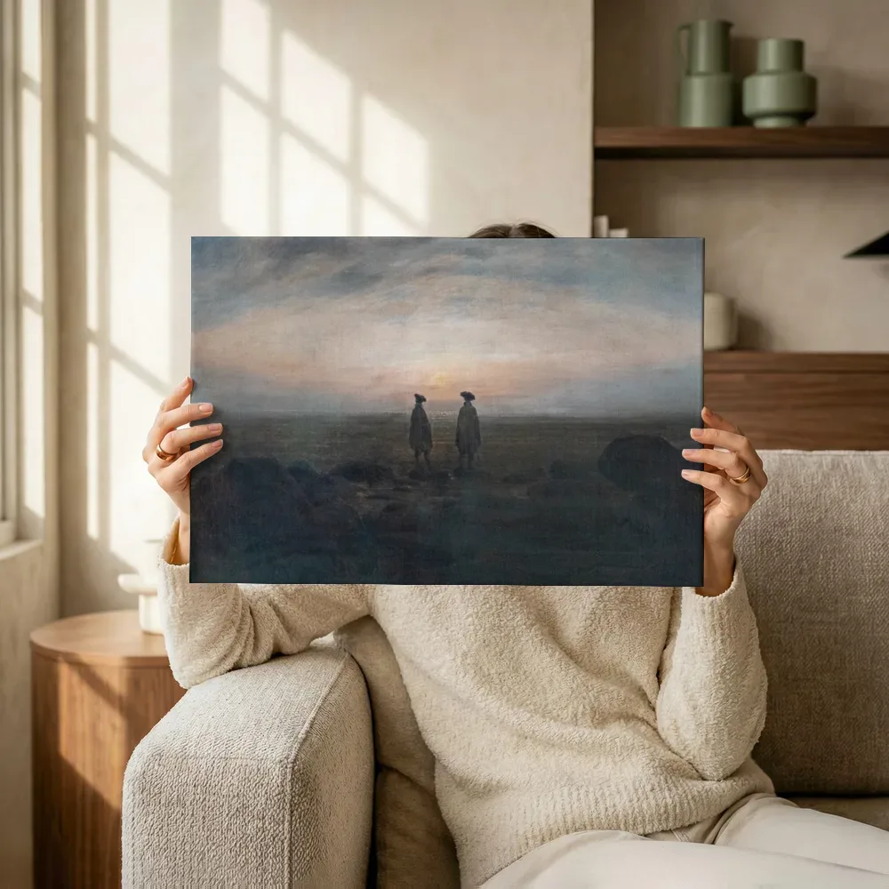 Sfeerimpressie: Twee mannen aan zee van Caspar David Friedrich terwijl het omhoog wordt gehouden