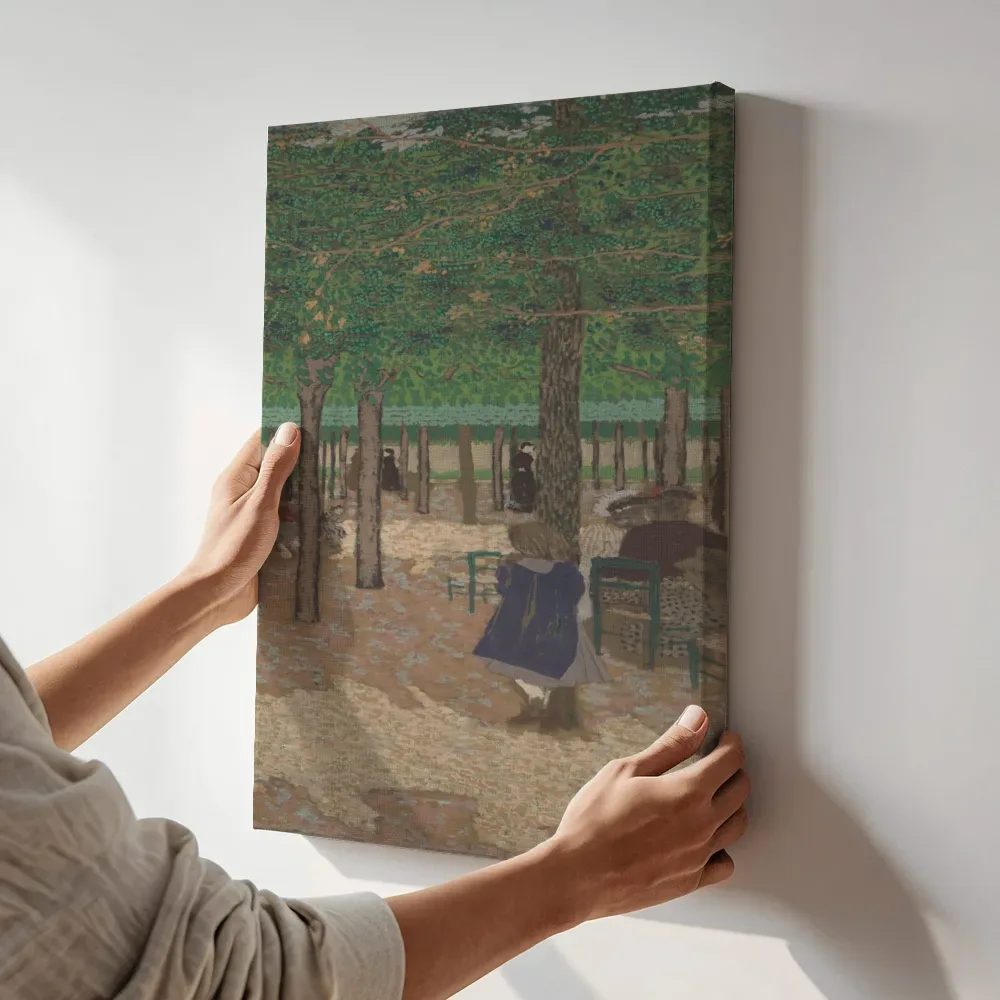 Sfeerimpressie: Onder de bomen van Edouard Vuillard terwijl het aan de muur wordt gehangen