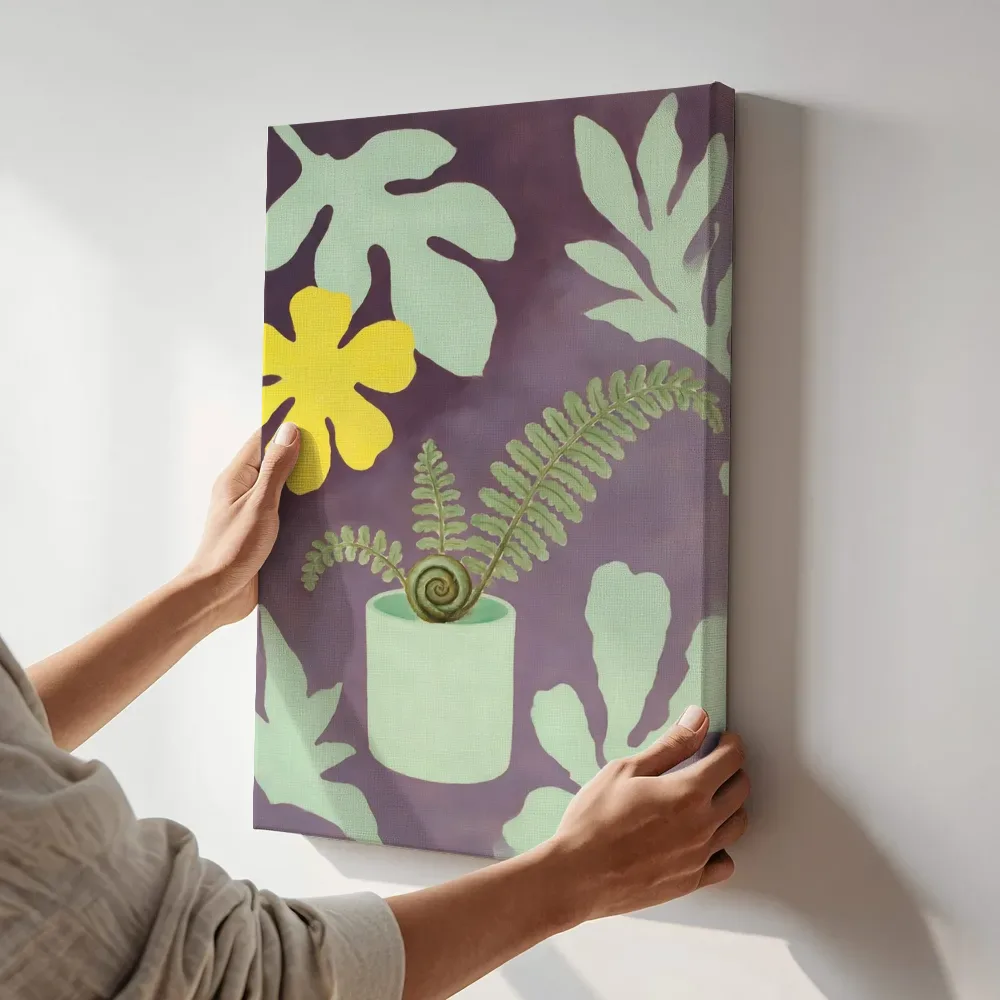 Sfeerimpressie: Varen in aubergine en mint terwijl het aan de muur wordt gehangen