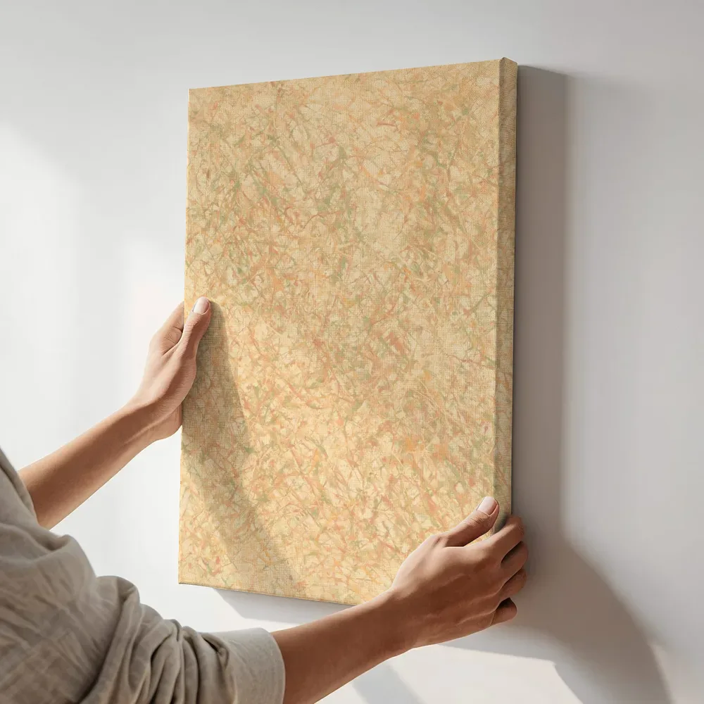 Sfeerimpressie: Veeg Spetter in perzik en abrikoos terwijl het aan de muur wordt gehangen